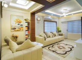 Thoppil lake residency inn