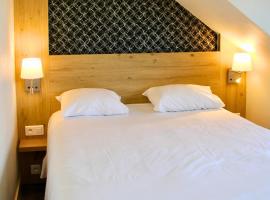 瓦纳中心基里雅德酒店，位于瓦讷的酒店