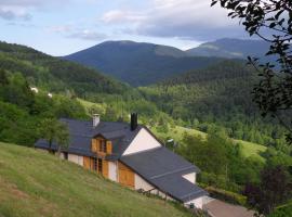 chambres et table d'hôtes du Péré，位于Boussenac的酒店