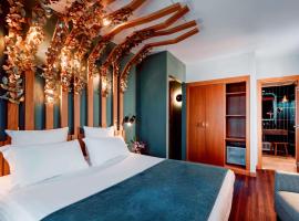 罗马科索里亚斯特美居酒店，位于罗马的酒店