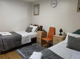 Bernie's Place - Homestay