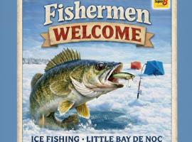 埃斯卡诺巴速8酒店，位于埃斯卡诺巴的酒店