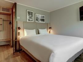 钟楼康贝尼酒店，位于贡比涅的酒店