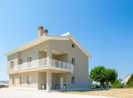 Dolce Conero Guest House，位于卡梅拉诺的酒店