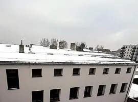 Prywatny pokój z prywatną łazienką - Senatorska 36