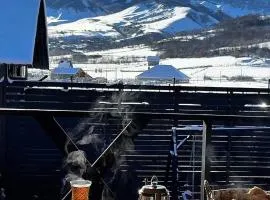 Shahdag Berghoff House