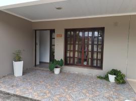 Alojamiento Fiara，位于查哈里的酒店