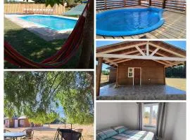 Hermosa Casa de campo, Nueva!! con acceso a piscina