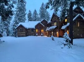 Serenity on 13 Suncadia-luxury 4bd ensuite spa retreat with Sauna, Steam Shower, Jacuzzi, Hot tub, Fire Pit & on-site EV chg