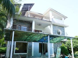 Badrika Farm's，位于Rewa的酒店