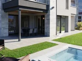 Lago Dorato Luxury Villa Sabrina Lake View