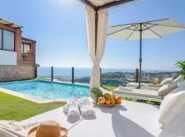 Villa Olivo Torrox by Ruralidays