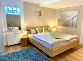 CityNest - Moderne Ferienwohnung, Top-Küche, Komfortbettwäsche, zentral in Schmallenberg