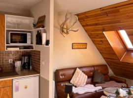 Riviera Lodge II，位于阿洛斯的酒店