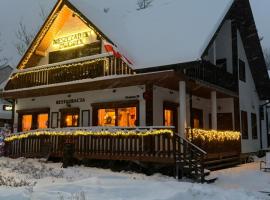 Bieszczadzki Dworek Polanczyk，位于波拉齐克的酒店