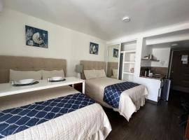 SKY INN Oficial Acapulco Suites & Condo Mediterrane，位于阿卡普尔科的酒店