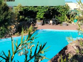 科莫多尔庭院汽车旅馆，位于布伦海姆的酒店