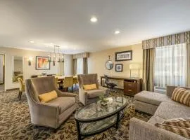 达拉斯艾迪生购物中心附近皇冠假日酒店