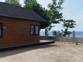 Oreo Beach Villa Kayangan