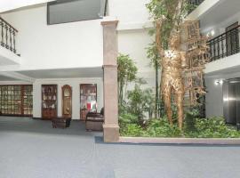 Radisson Hotel & Convention Center Toluca，位于托卢卡的宠物友好酒店