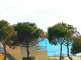 Romanos Beach Villas