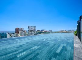 Golden Lotus Grand Da Nang - Panoramic Rooftop Bar & Daily Afternoon Tea，位于岘港的Spa酒店