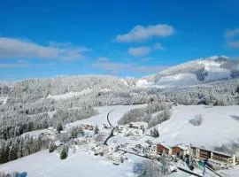 伯格特洛尔酒店