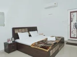 Omji Ashram Varanasi - Near Jageshwar Mahadev Temple