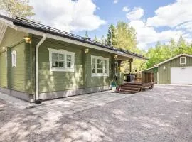 Holiday Home Isoniemi by Interhome