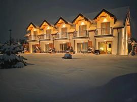 Bieszczadzkie Siedlisko Apartamenty i noclegi nad Jeziorem Solińskim Myczk&oacute;w blisko Solina i Polańczyk，位于波拉齐克的滑雪度假村