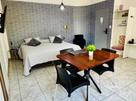 Monoambiente Eldorado 2，位于埃尔多拉多的酒店