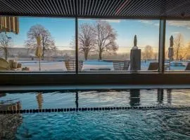 Amenity Hotel & Resort Česká Kanada