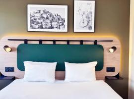 Campanile NATURE - Clermont Ferrand Le Brezet，位于克莱蒙费朗的酒店