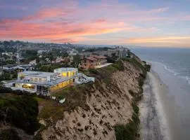 Encinitas Shores - Beachfront, Ocean View & Patio