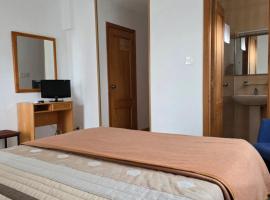 Hotel Espada，位于阿鲁阿的酒店