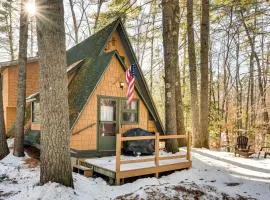 8 Mi to Cranmore Mtn Resort: A-Frame w/ Fire Pit