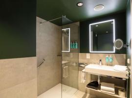 波兹南马耳他诺富特酒店，位于波兹南的酒店