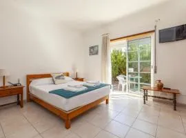 A66 - Pedra Alcada Stays Bedroom