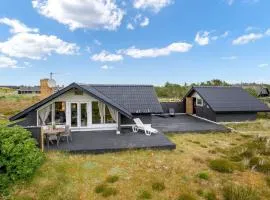 Holiday Home Hildegart - from the sea by Interhome