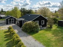 Holiday Home Akira - 500m to the fjord by Interhome