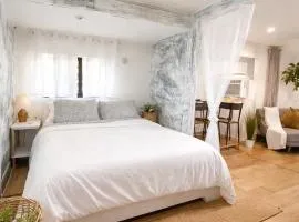Social Distanсing Approved Nature Getaway!
