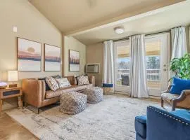 Clearwater Golden Escape on Lake Hamilton condo