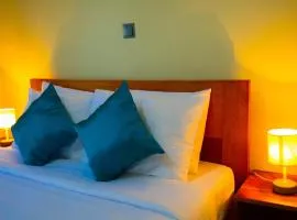 Fort Arch Eco-Lodges