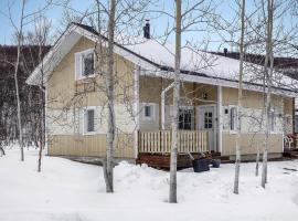 Holiday Home Lomahuoneisto b by Interhome，位于乌茨约基的酒店