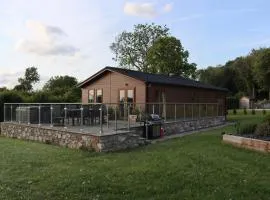 Pine Lodge