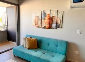 EDIFICIO BLISS DE NEUQUEN ESTUDIO Y UN DORMITORIO NIVEL GERENCiAL COCHERA OPCIONAL，位于内乌肯的酒店