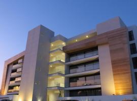 Zen Apartment Quiet and Comfortable，位于La Cañada的酒店