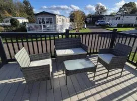 Lovely Caravan With Front Decking At Carlton Meres Park Ref 60018R