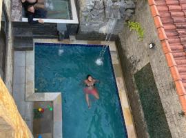 Pousada Guaruondas，位于瓜鲁雅的酒店