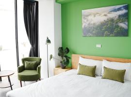 吾庭文旅電梯民宿 WuTing Stay，位于花莲市的酒店